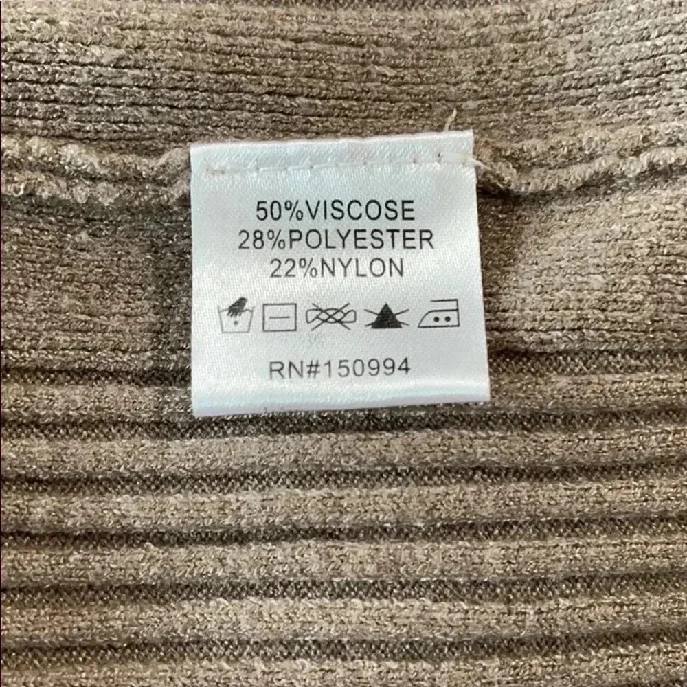 Belldini Ribbed Sweater​​ - Picture 9 of 10